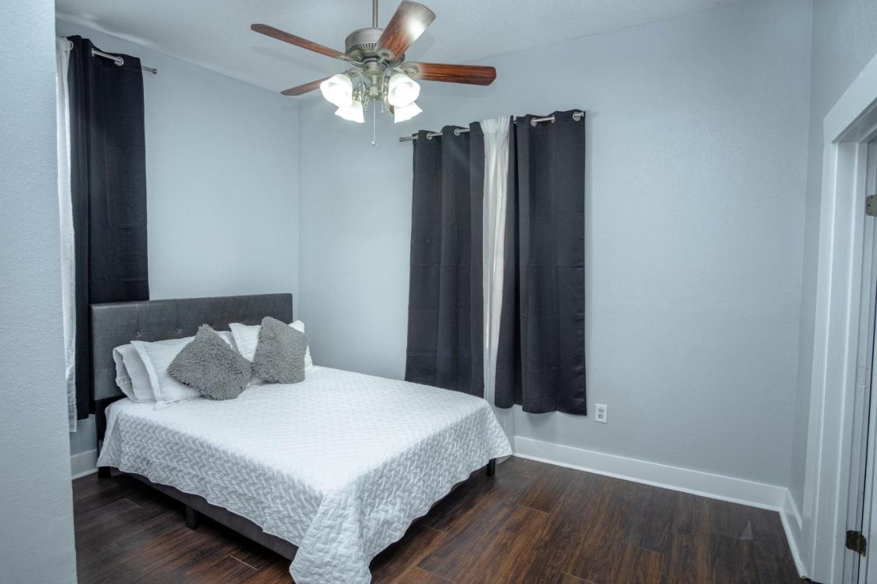 דירות סן אנטוניו Remodeled Historic 2Br 1Ba House Near Downtown מראה חיצוני תמונה